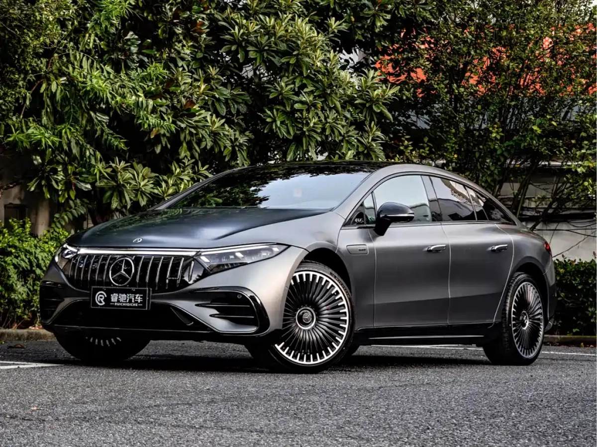 MERCEDES BENZ EQS AMG