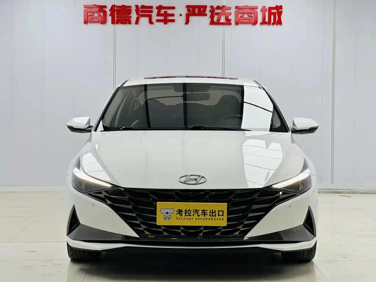 HYUNDAI ELANTRA  2022