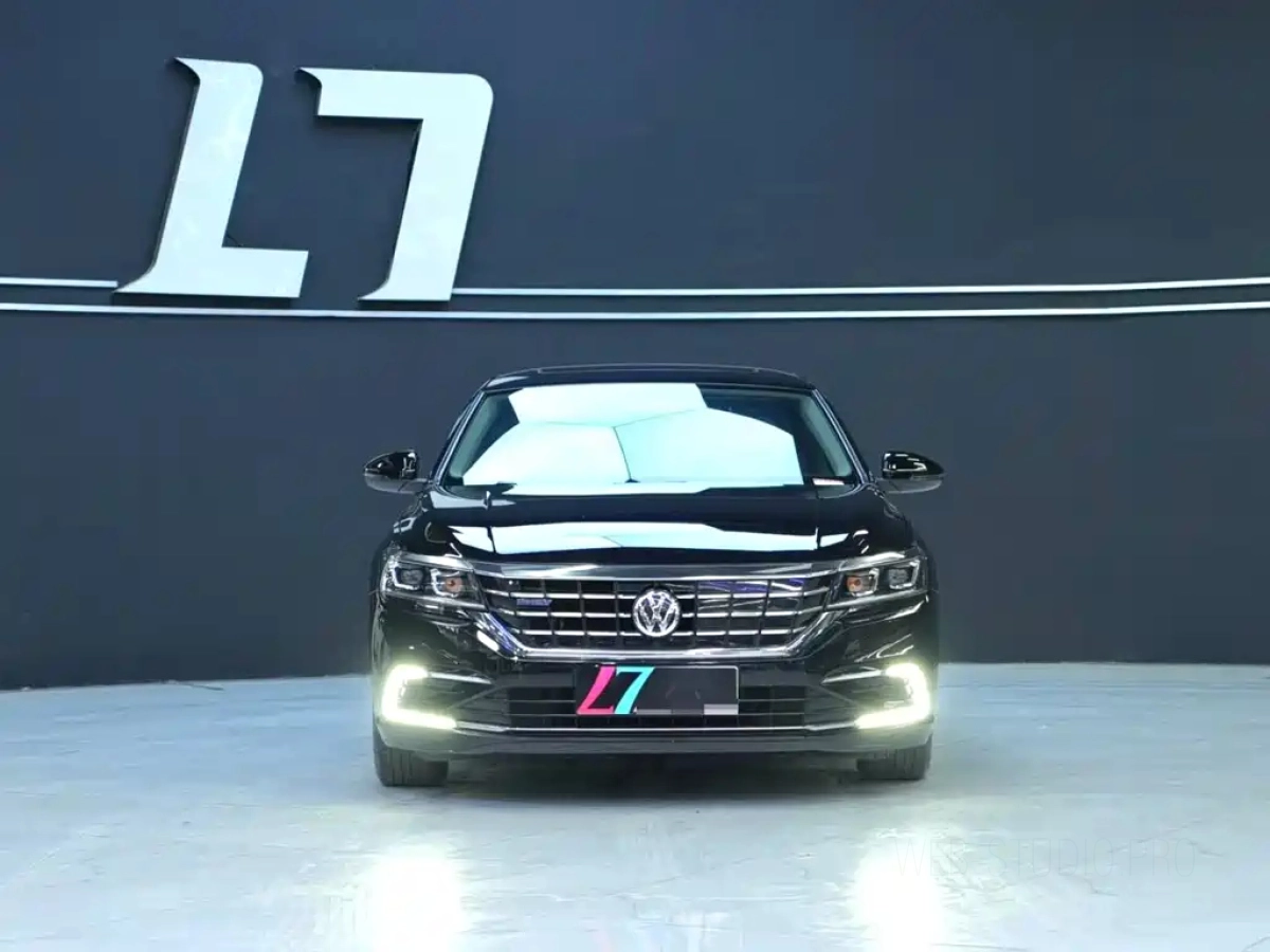 VOLKSWAGEN PASSAT NEW ENERGY