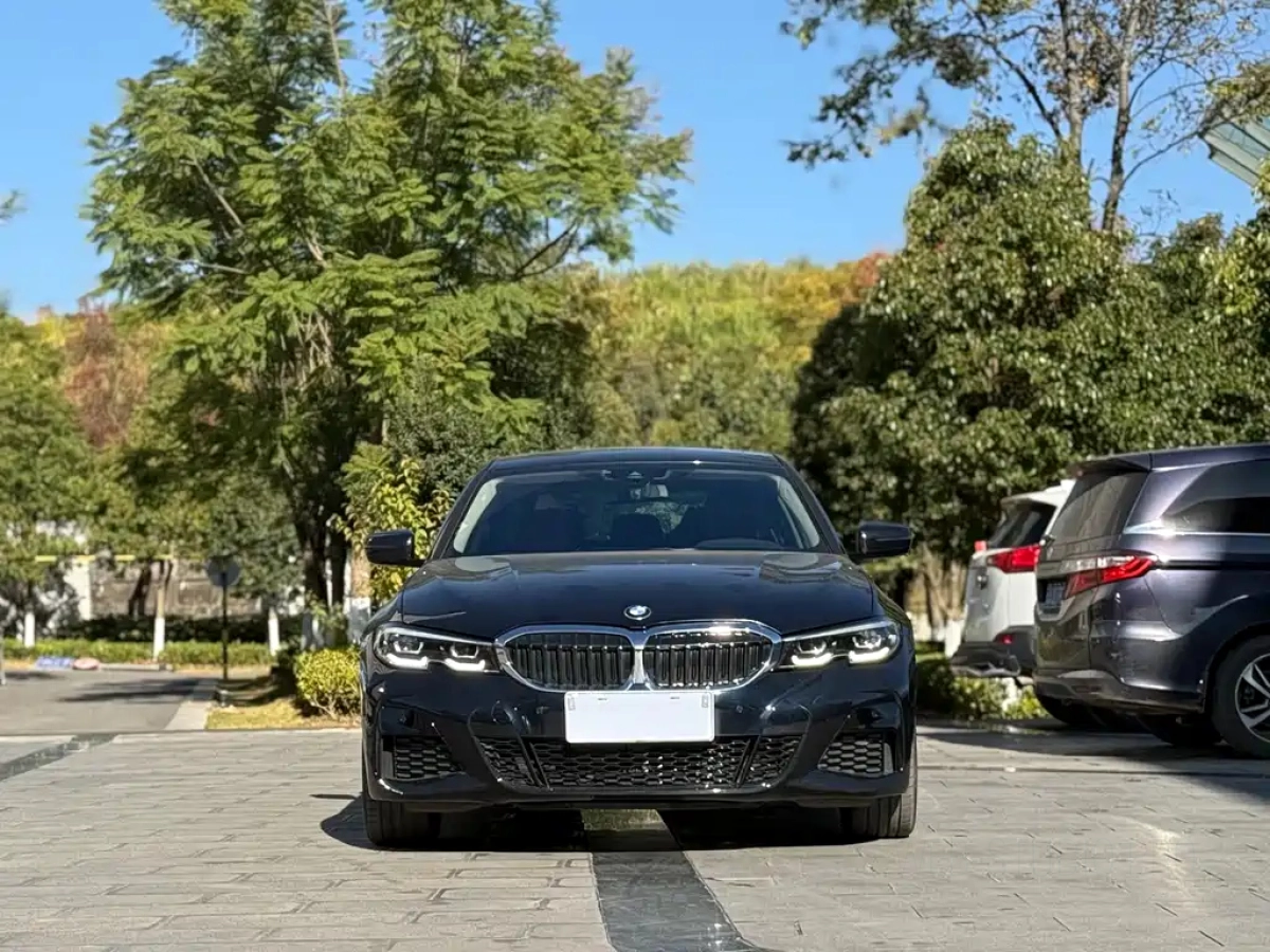 BMW 3-SERIES