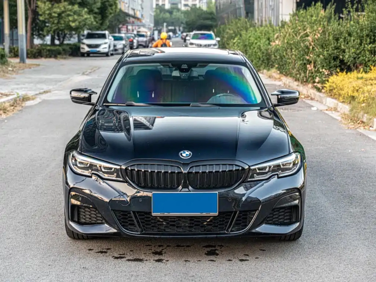 BMW 3-SERIES