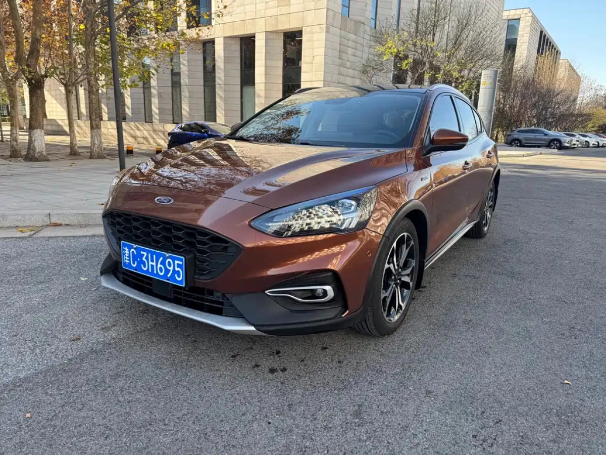 FORD FOCUS ACTIVE  2021