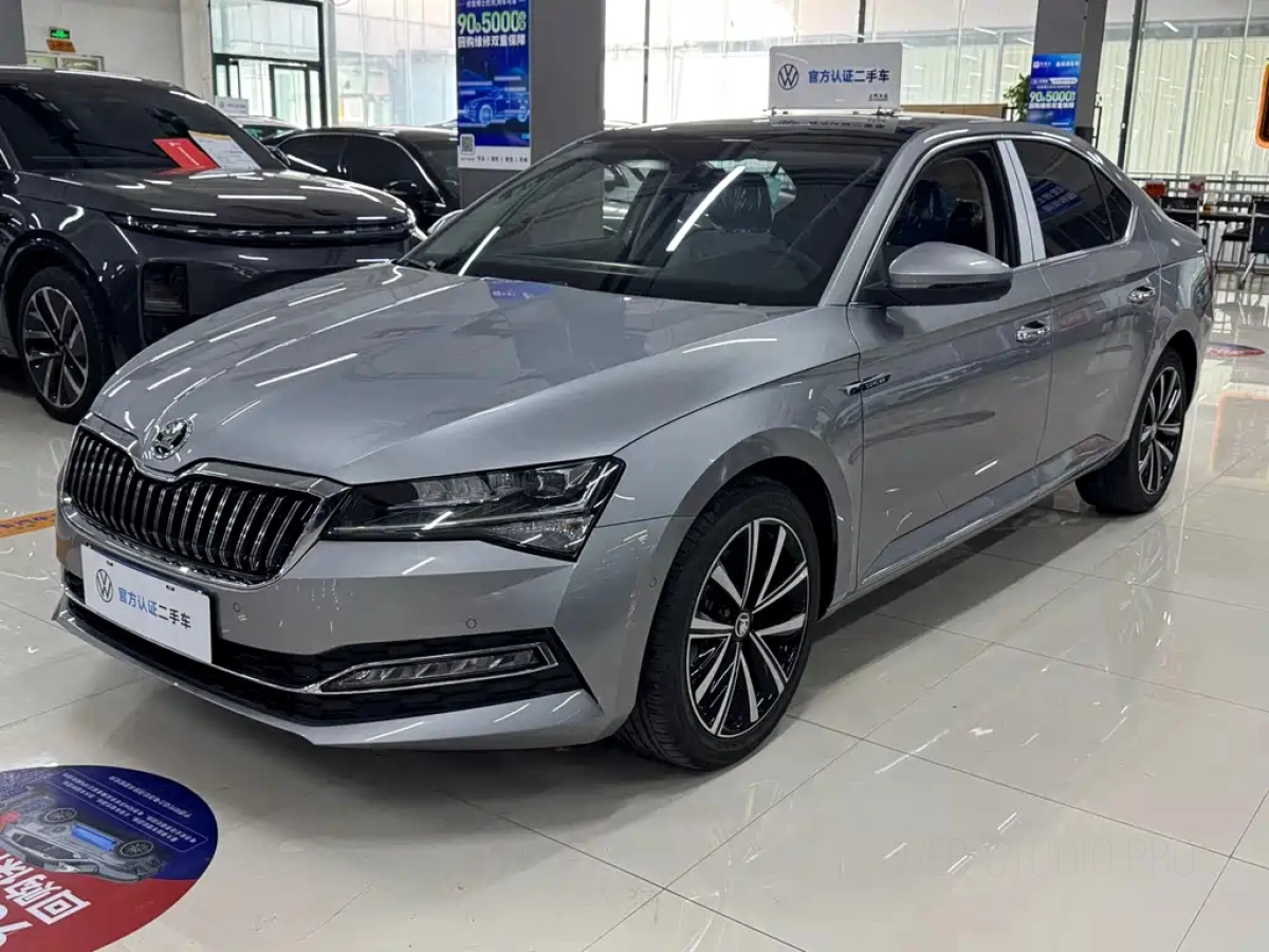 SKODA SUPERB