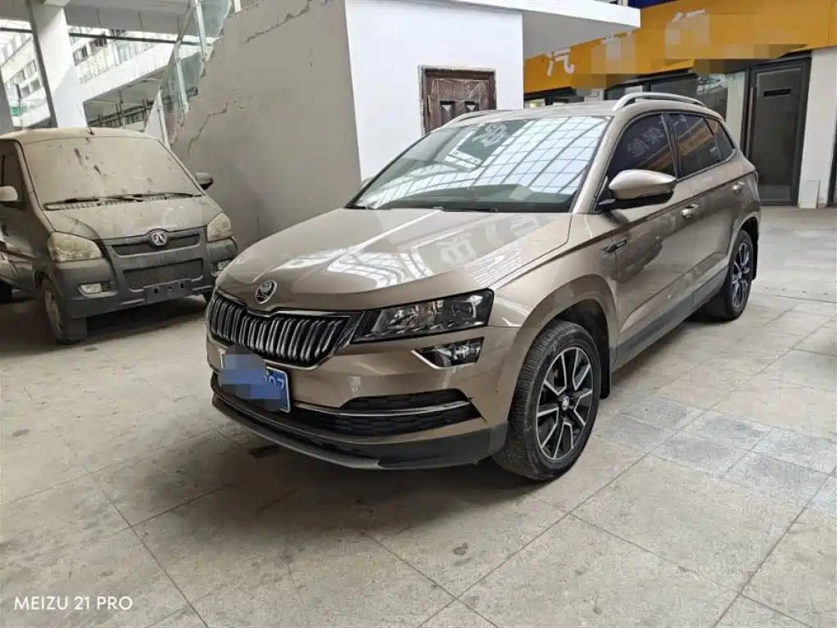 SKODA KAROQ  2019