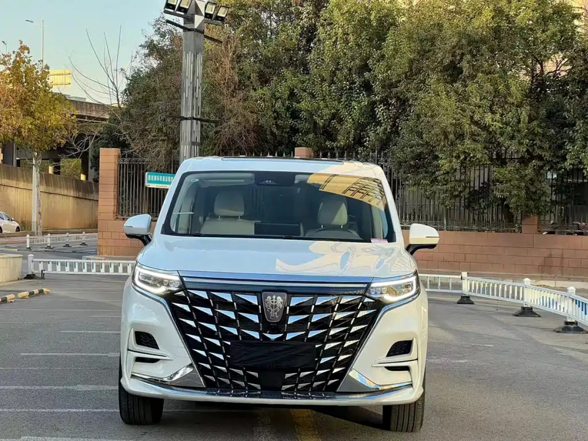 ROEWE IMAX8 NEW ENERGY