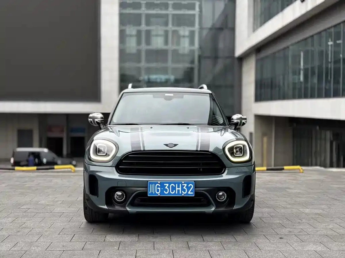 MINI COUNTRYMAN