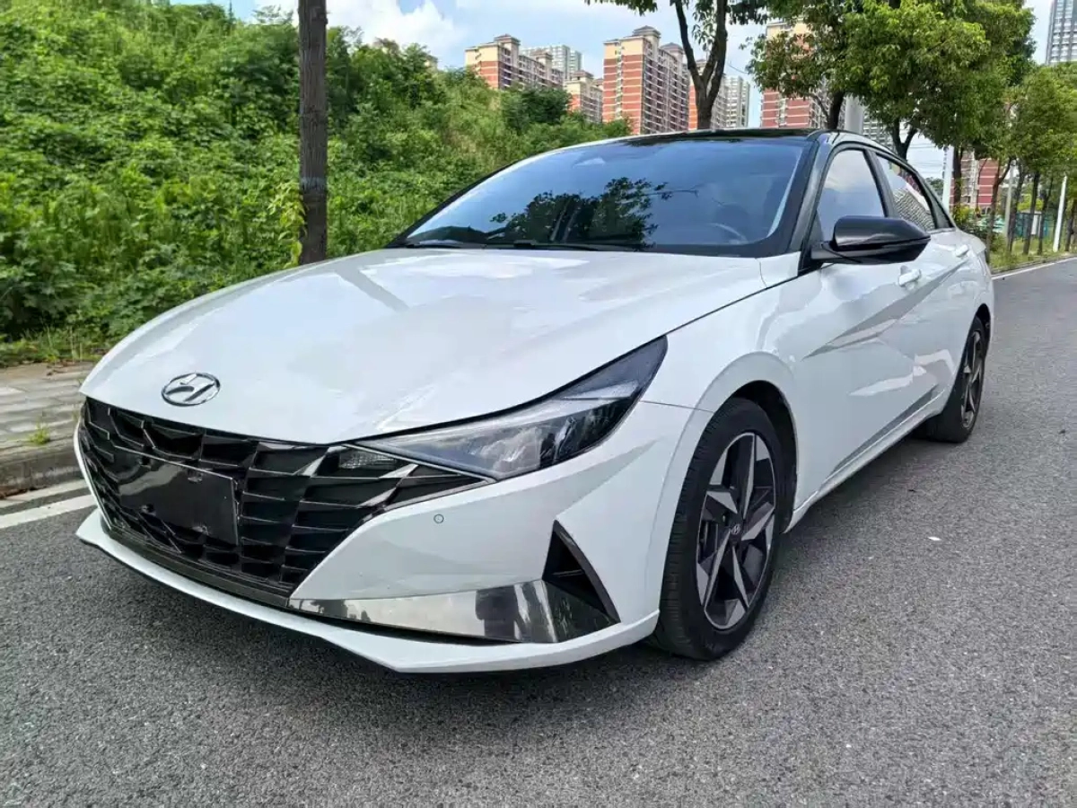 HYUNDAI ELANTRA  2021
