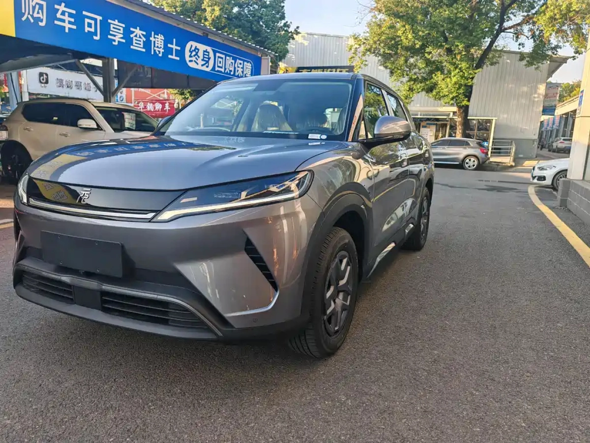 BYD YUAN UP  2025