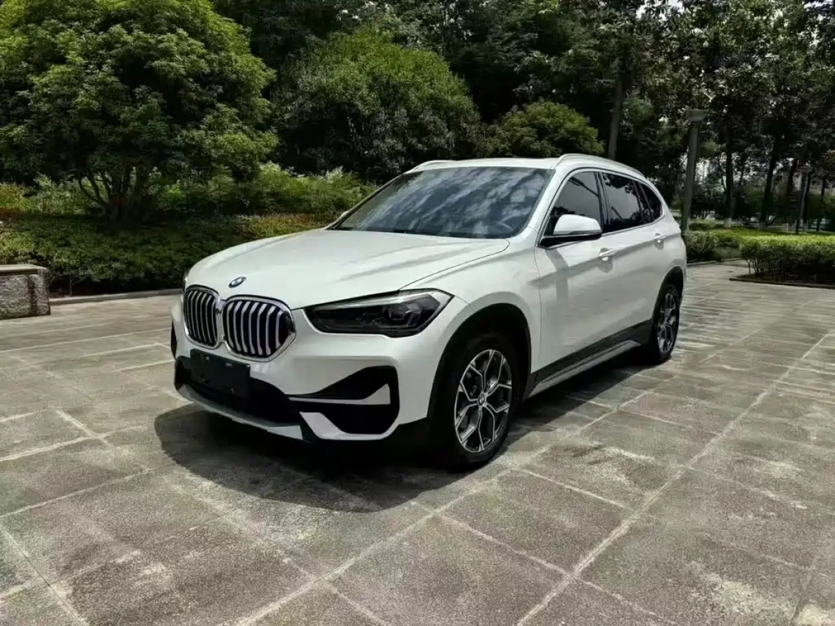 BMW X1  2020