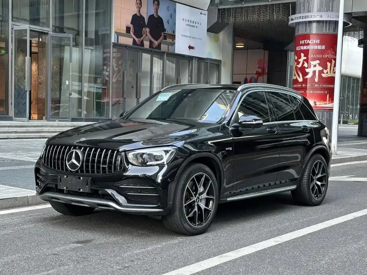 MERCEDES BENZ GLC AMG  2021