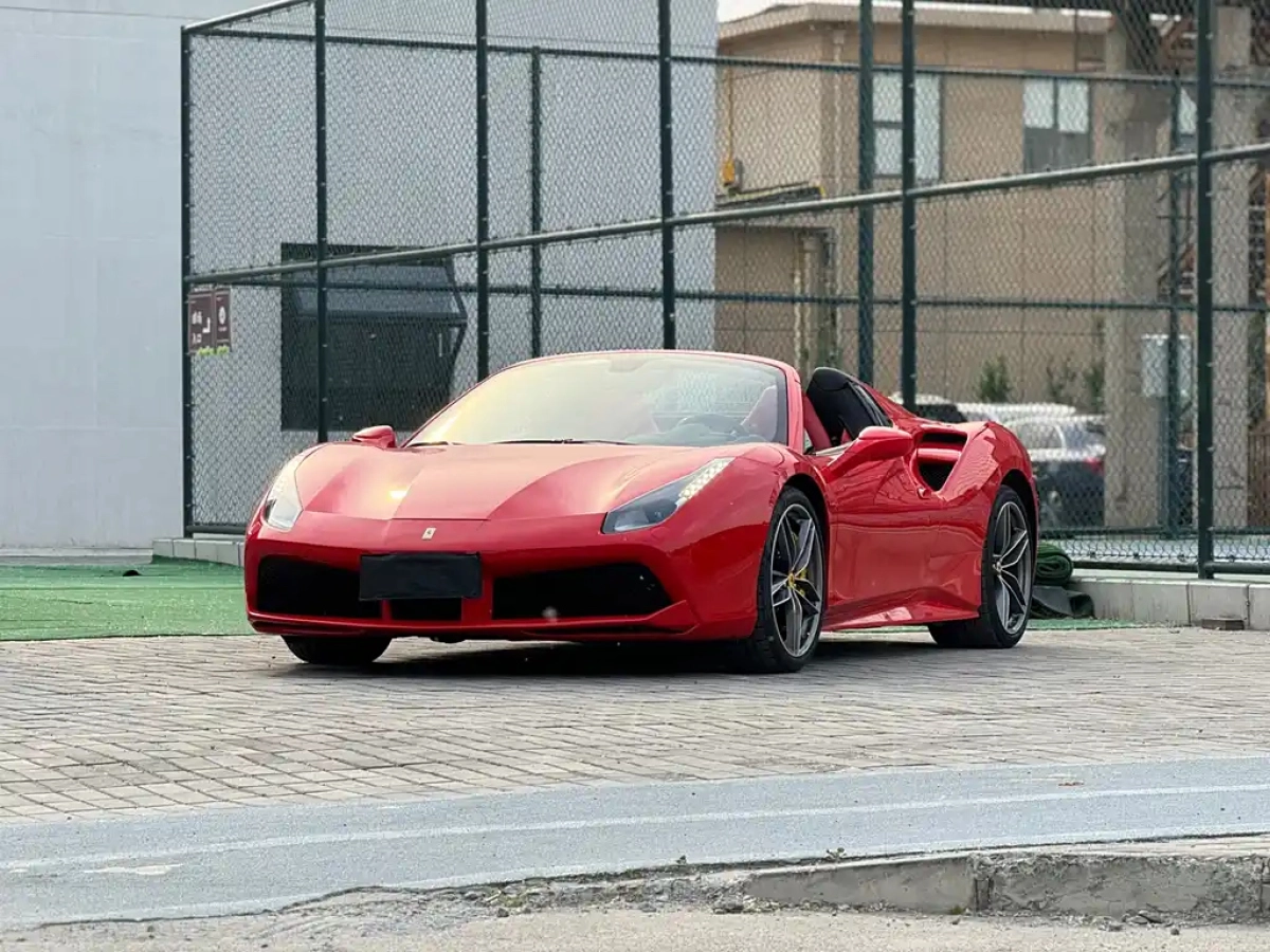 FERRARI 488  2019