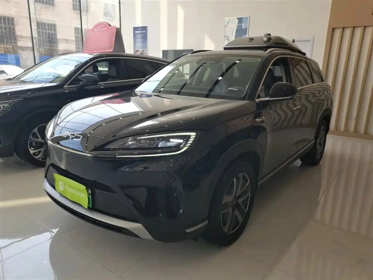 BYD SEALION 07 DM-I  2025