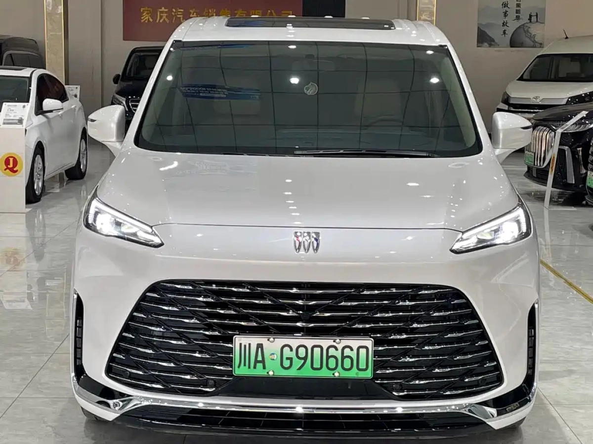 BUICK GL8 NEW ENERGY