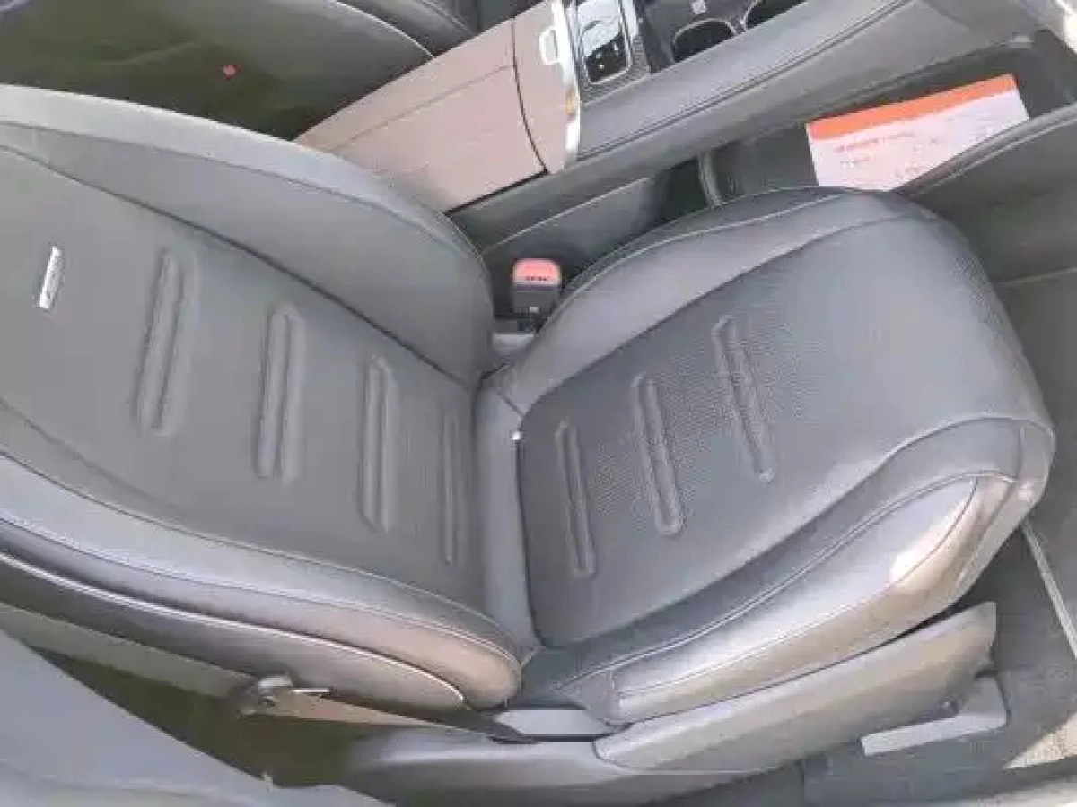 MERCEDES BENZ EQS AMG