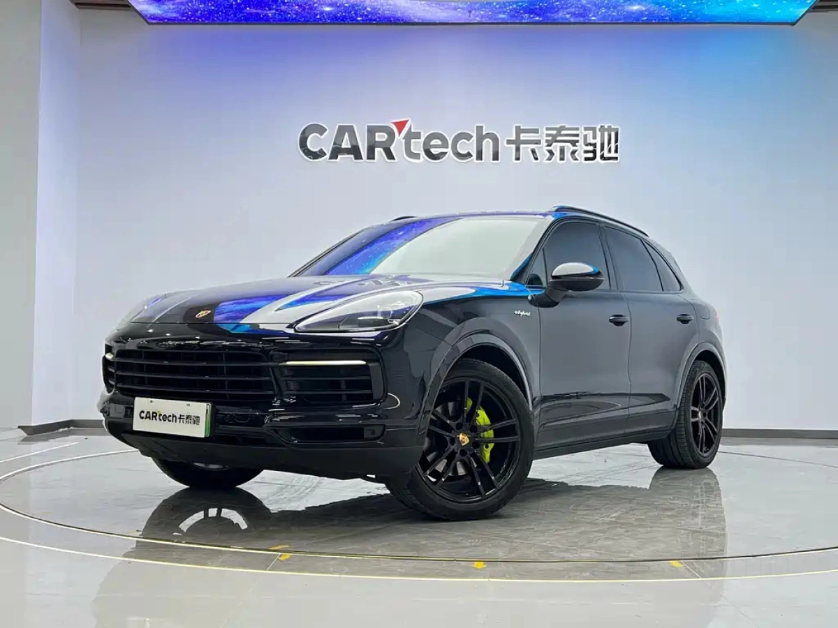 PORSCHE CAYENNE NEW ENERGY  2022