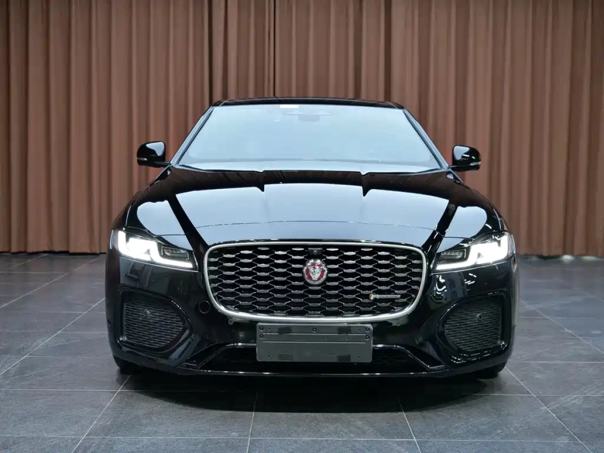 JAGUAR XFL