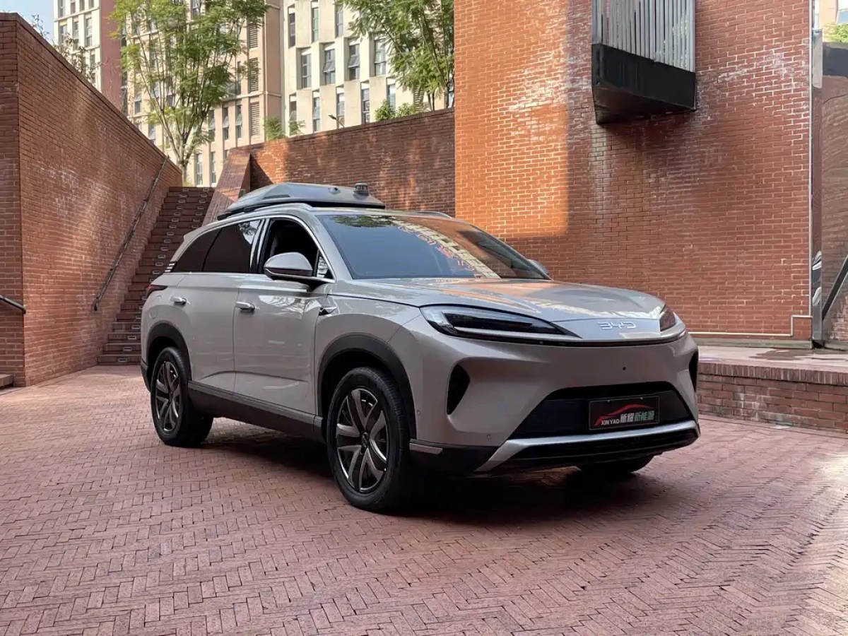 BYD SEALION 07 DM-I  2025