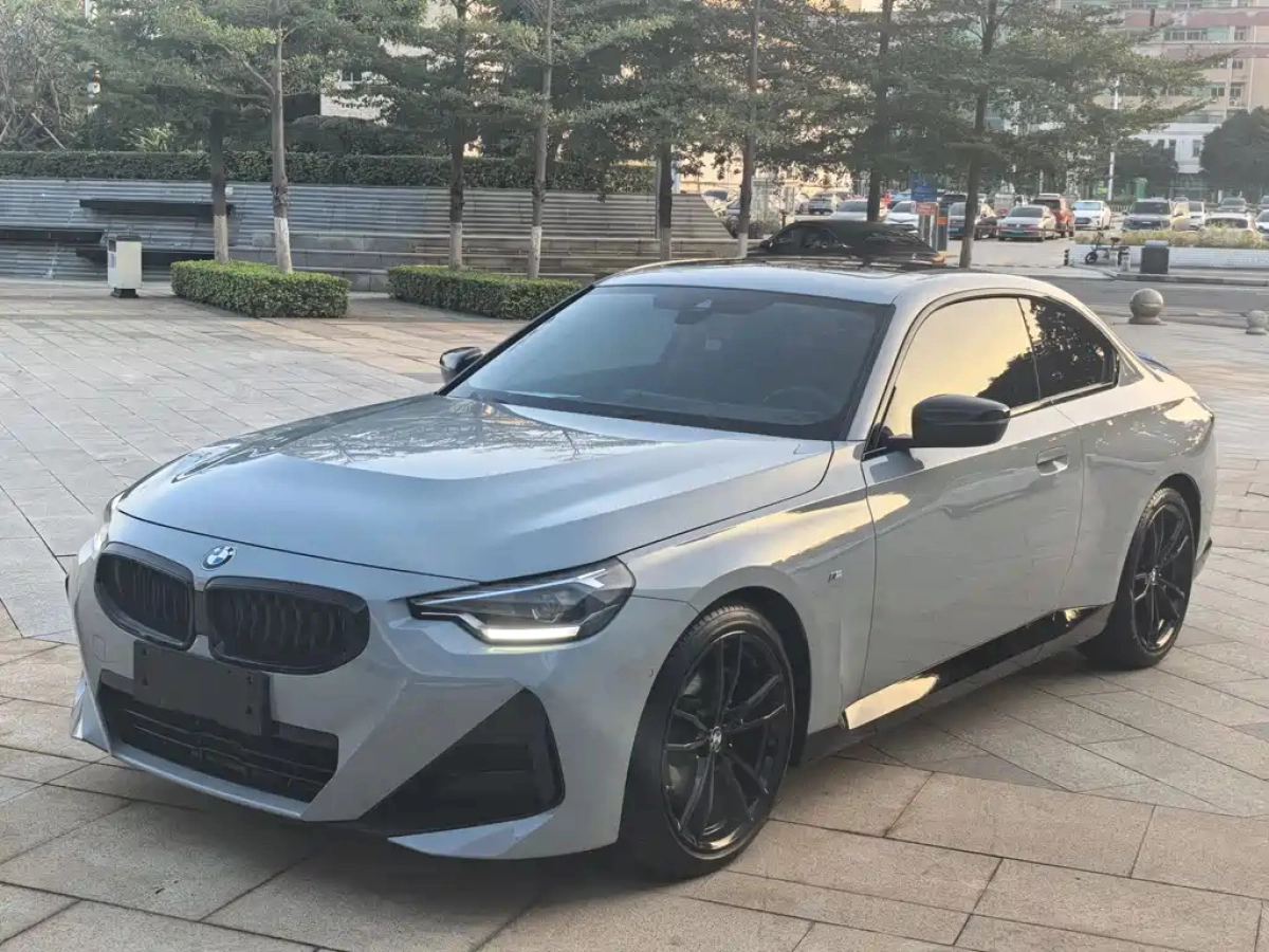 BMW 2-SERIES