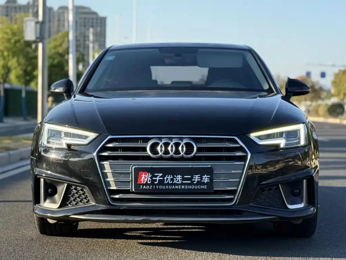 AUDI A4L
