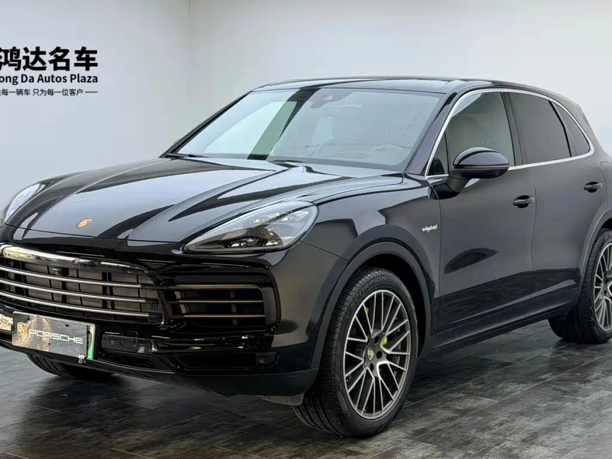 PORSCHE CAYENNE NEW ENERGY  2021