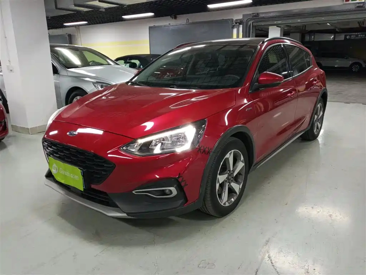 FORD FOCUS ACTIVE  2020