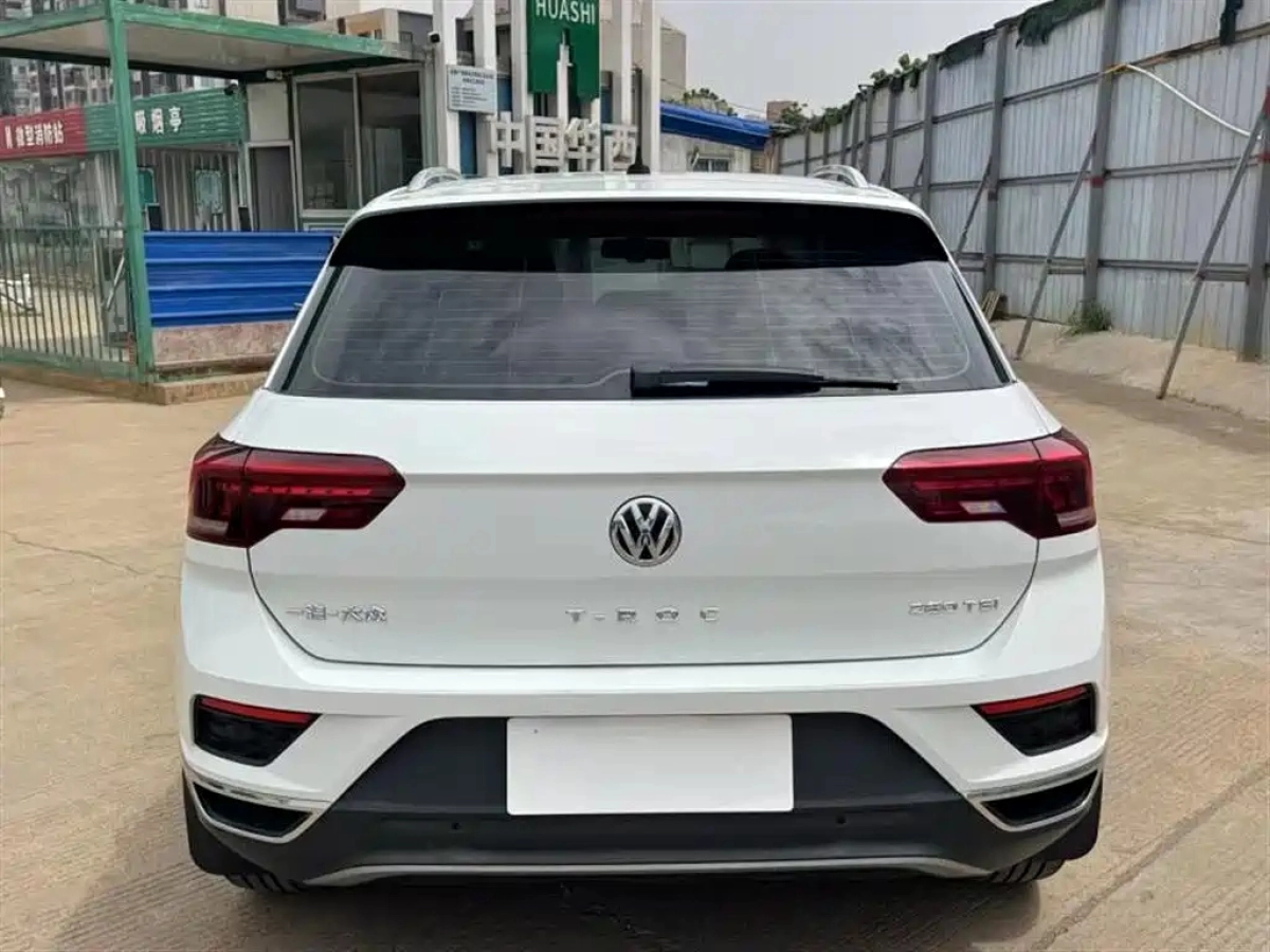 VOLKSWAGEN T-ROC TANGE