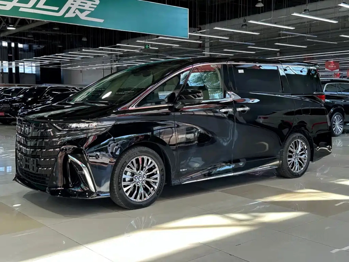 TOYOTA ALPHARD  2025