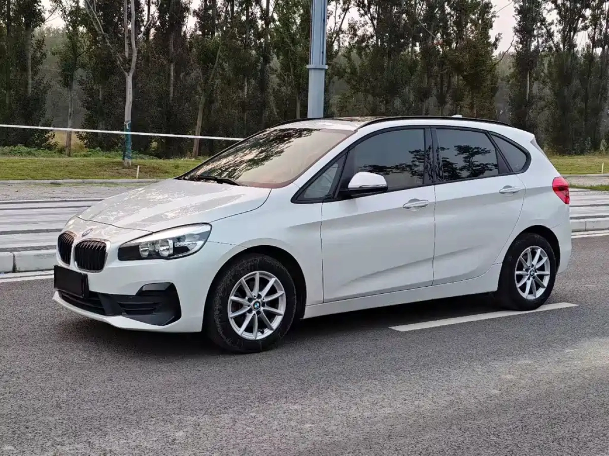 BMW 2-SERIES STATION WAGON