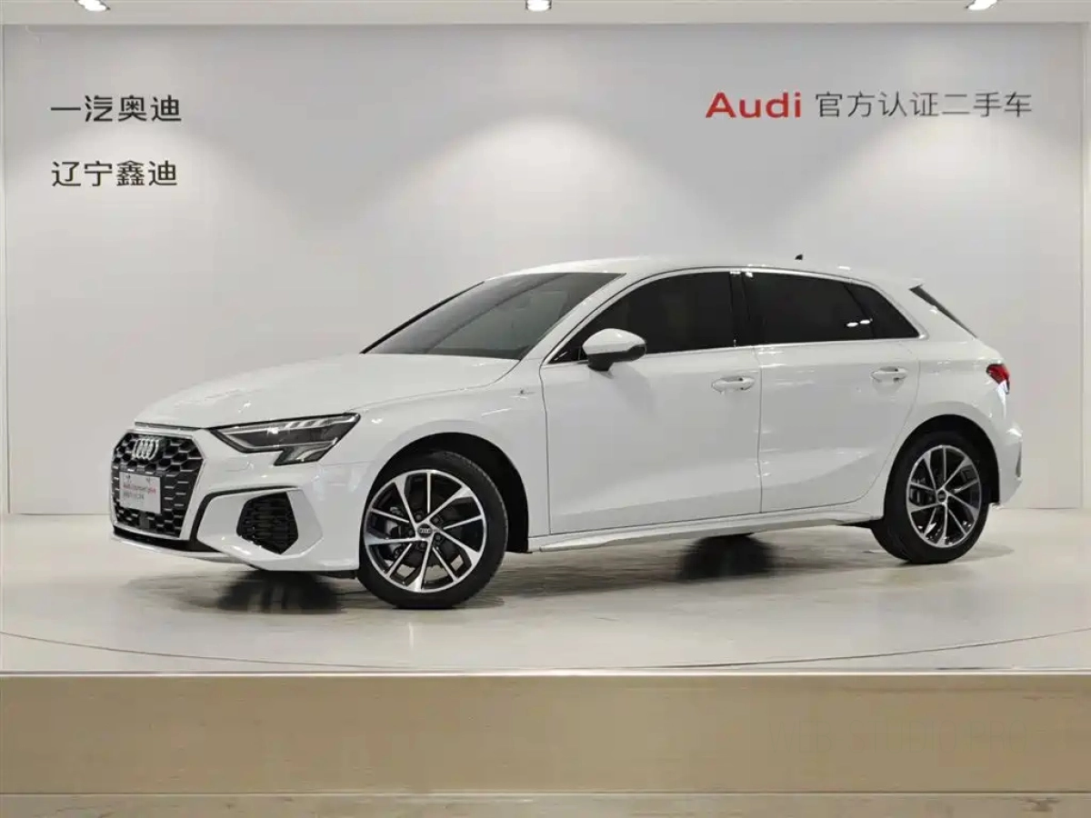 AUDI A3  2022