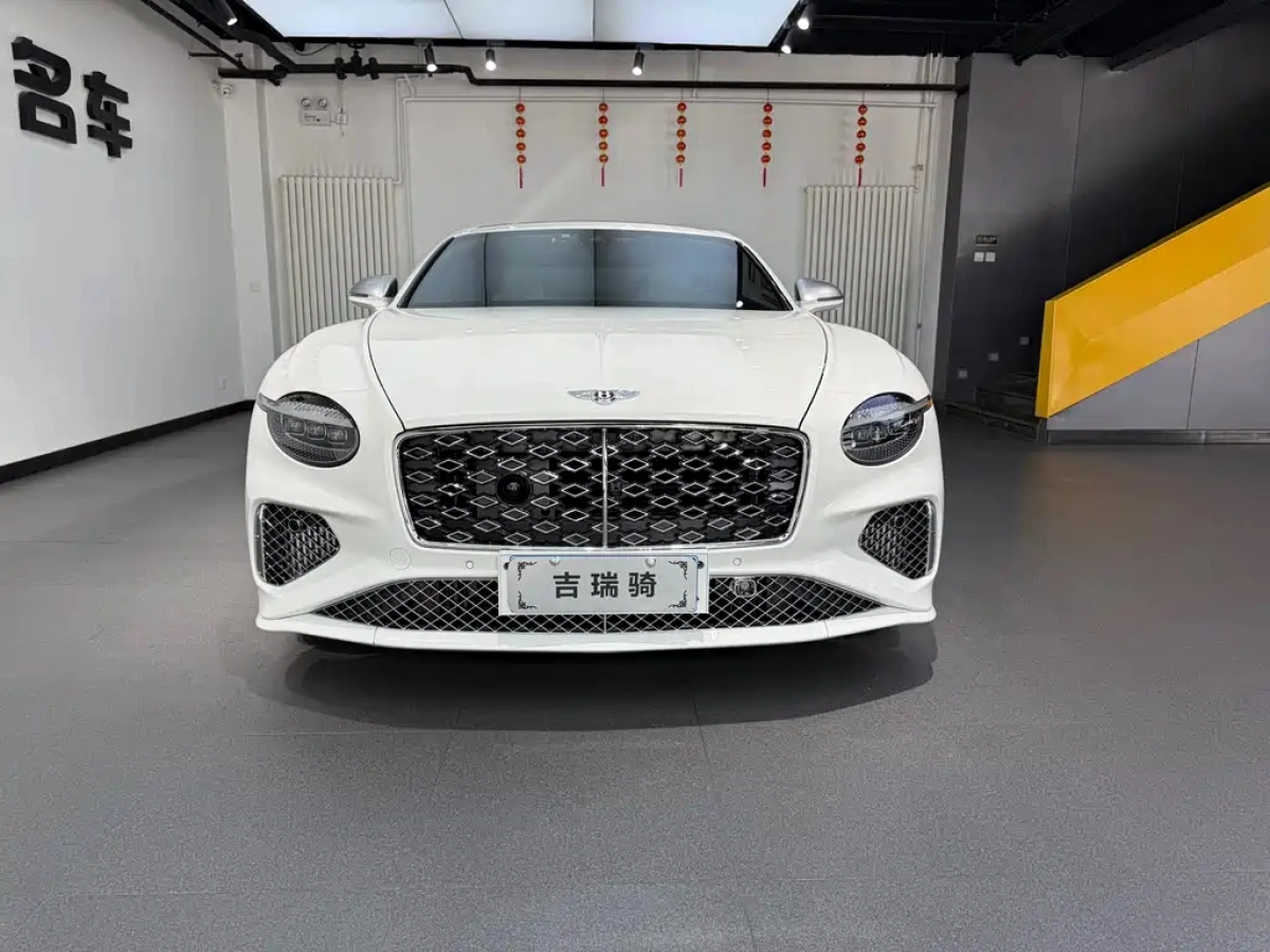 BENTLEY CONTINENTAL PLUG IN HYBRID