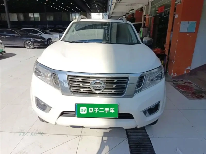 NISSAN NAVARA