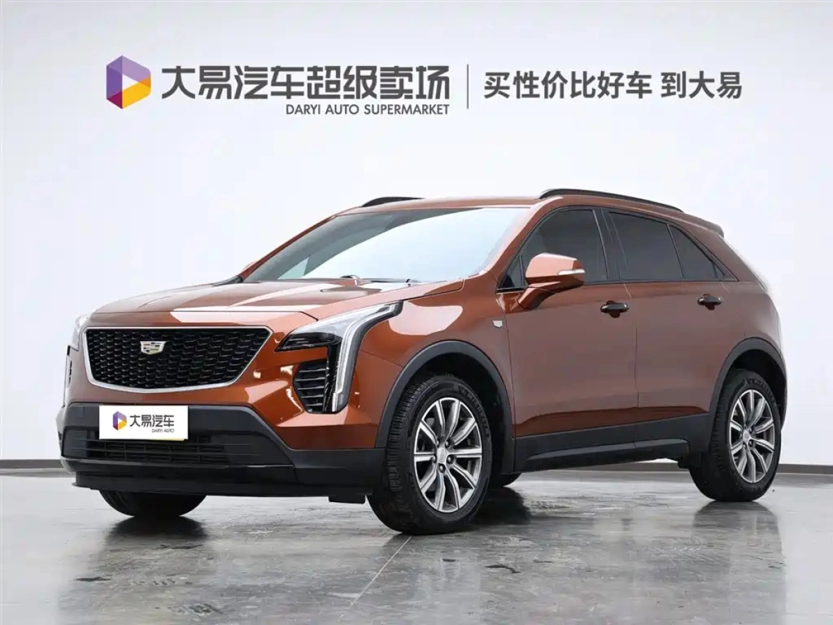 CADILLAC XT4