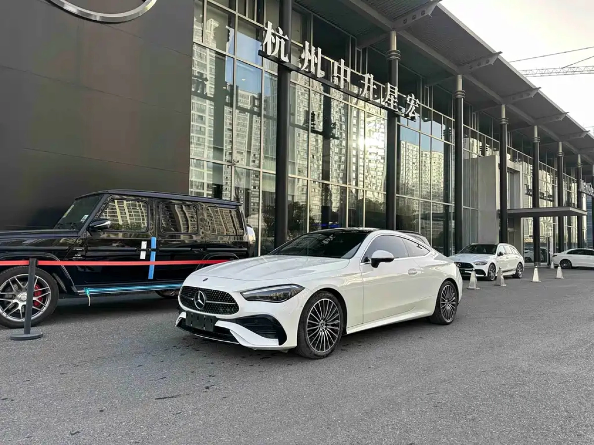 MERCEDES BENZ CLE  2024