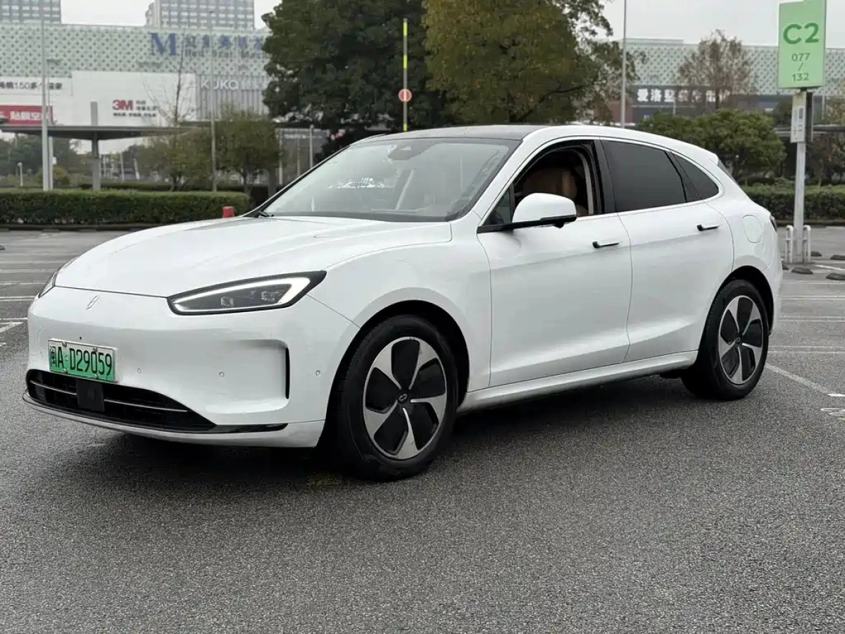 HUAWEI HARMON AITO M5  2022