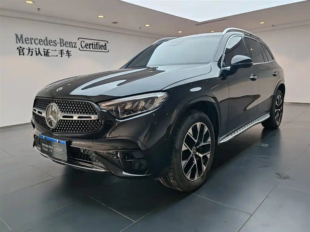 MERCEDES BENZ GLC