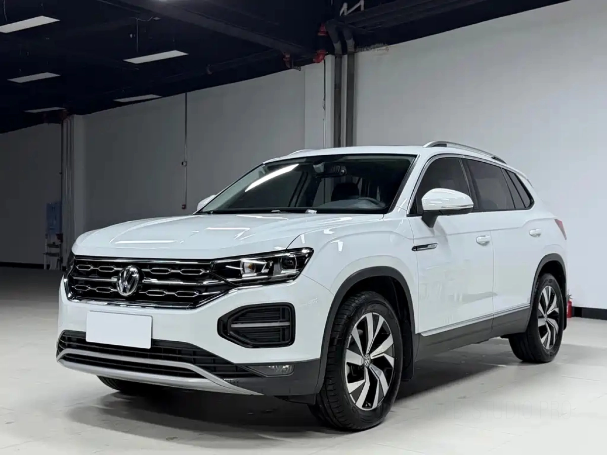 VOLKSWAGEN TAYRON  2022