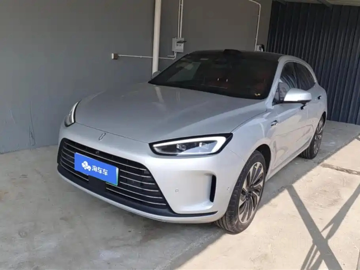 HUAWEI HARMON AITO M5  2021