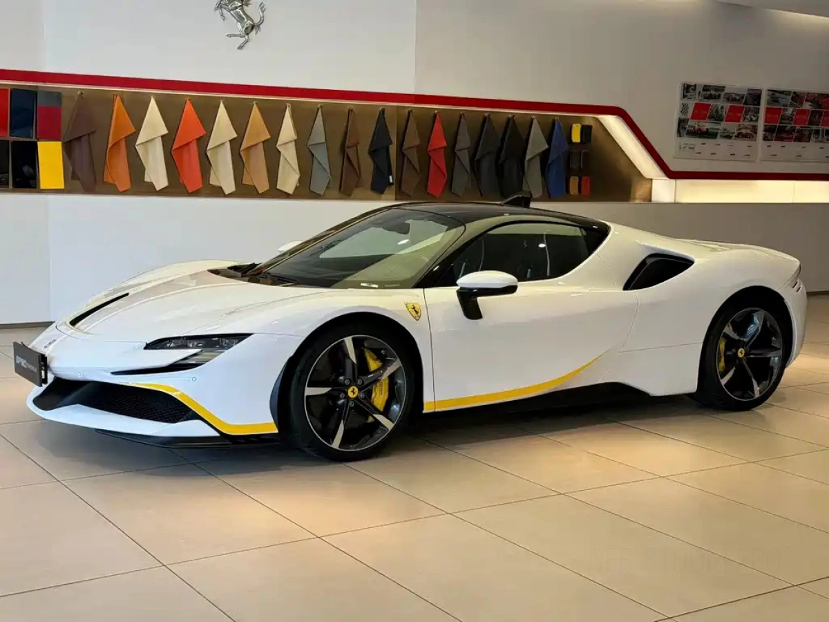 FERRARI SF90