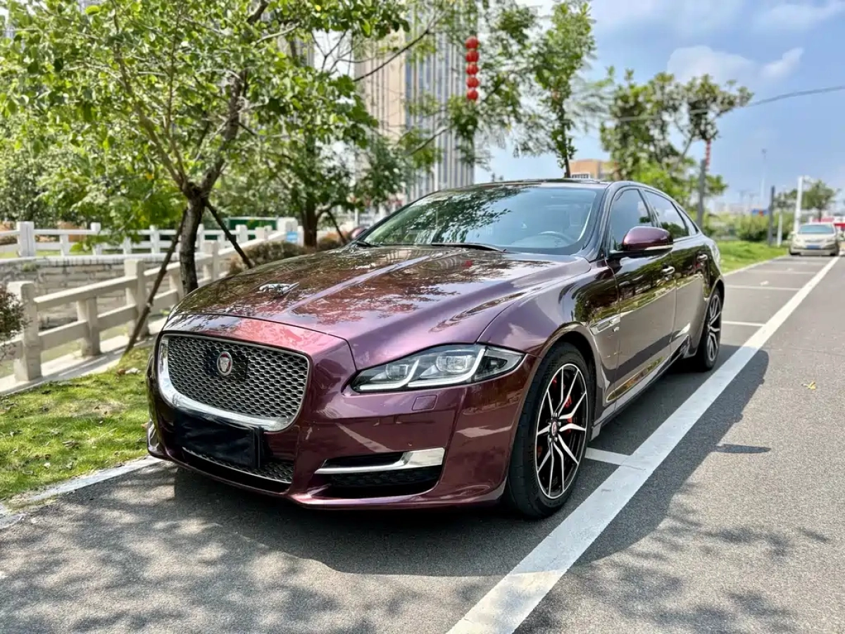JAGUAR XJ  2019