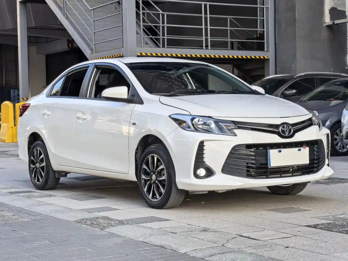 TOYOTA VIOS