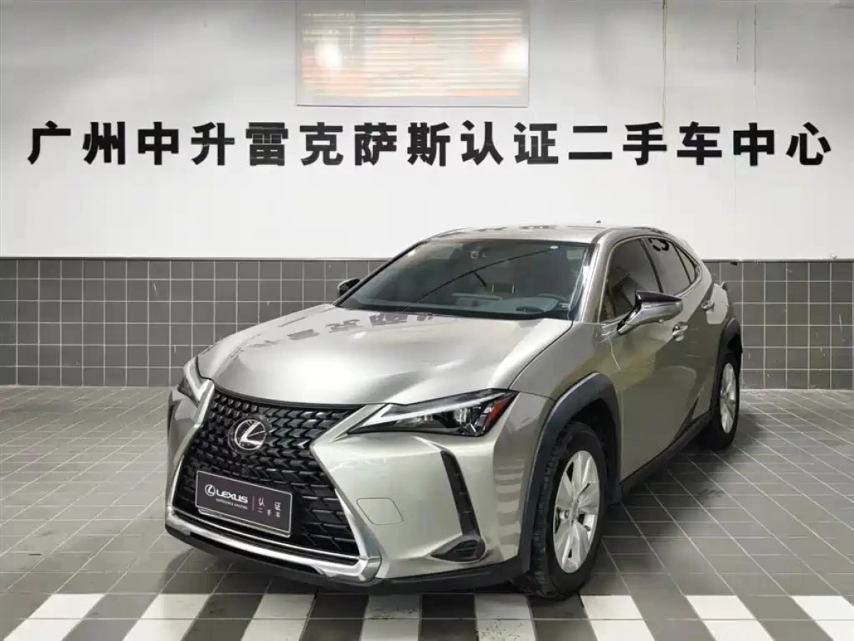 LEXUS UX  2023