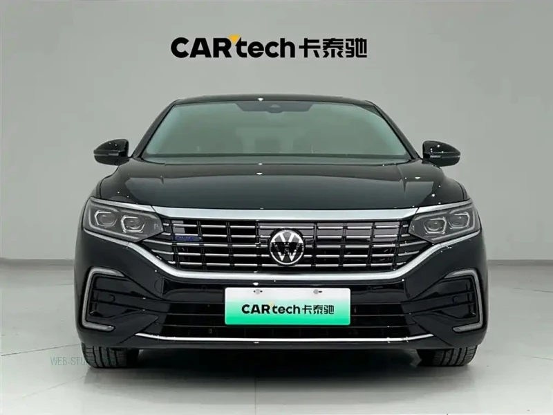 VOLKSWAGEN PASSAT NEW ENERGY