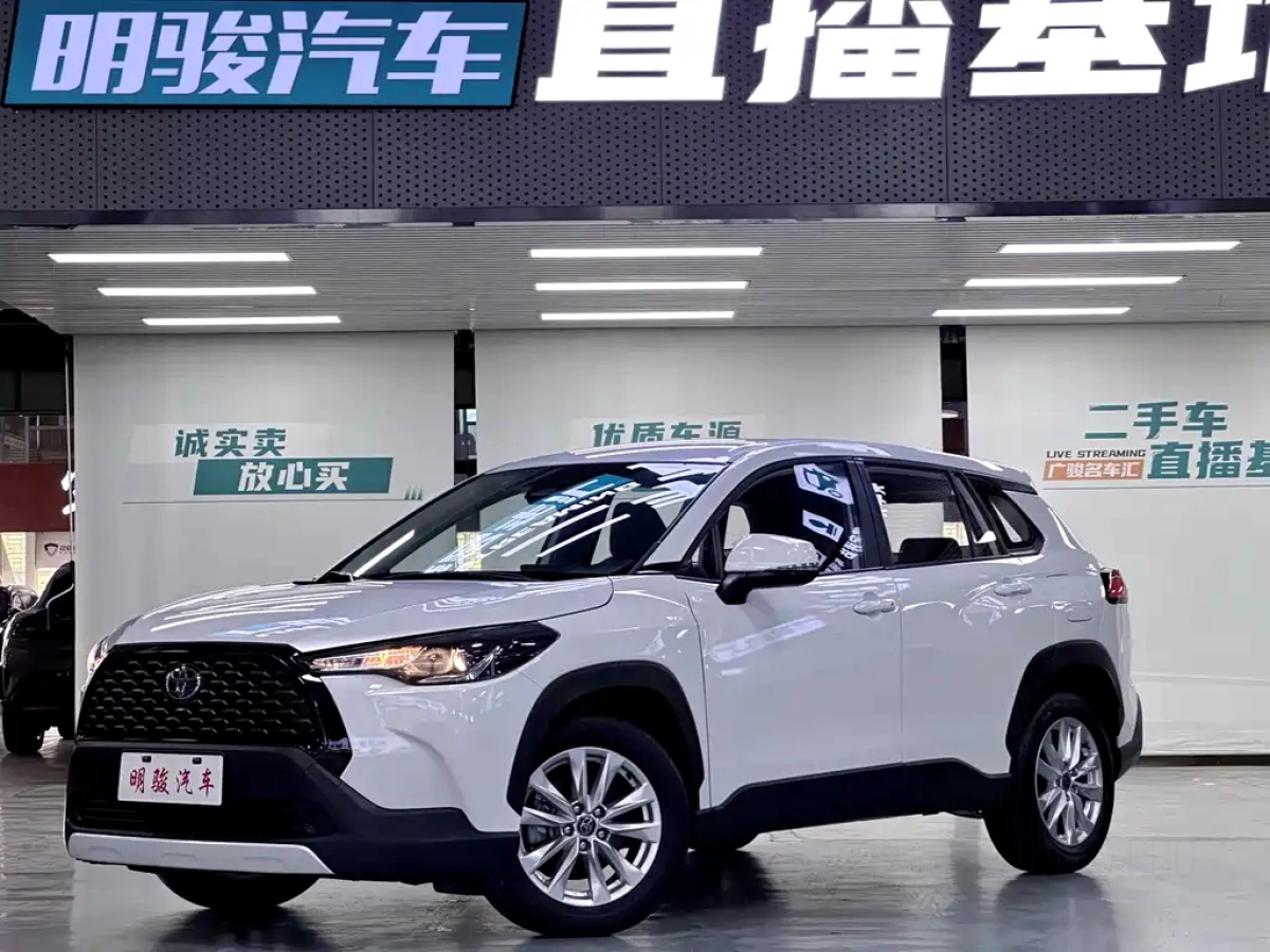 TOYOTA COROLLA CROSS  2024