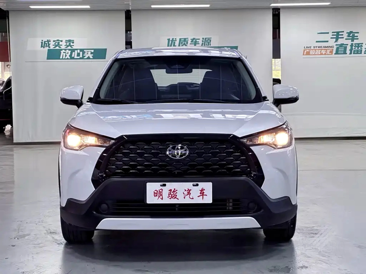 TOYOTA COROLLA CROSS