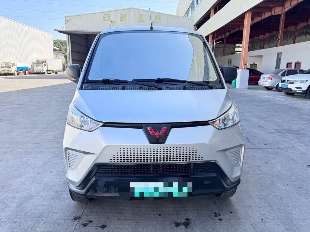 SGMW WULING EV50