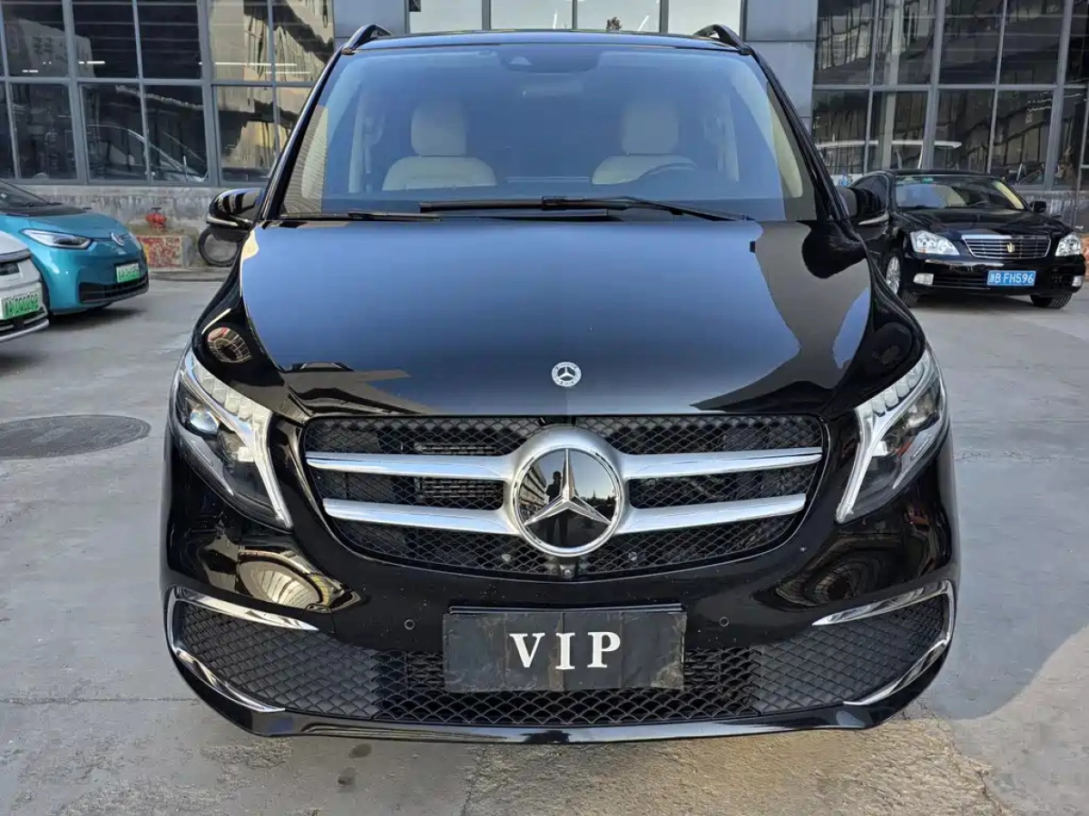 MERCEDES BENZ V-CLASS