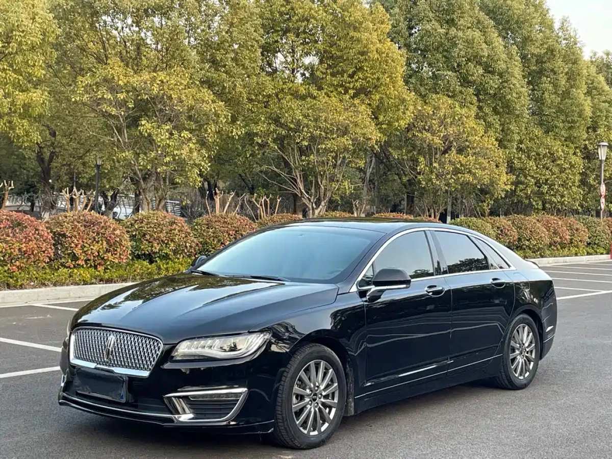 LINCOLN MKZ