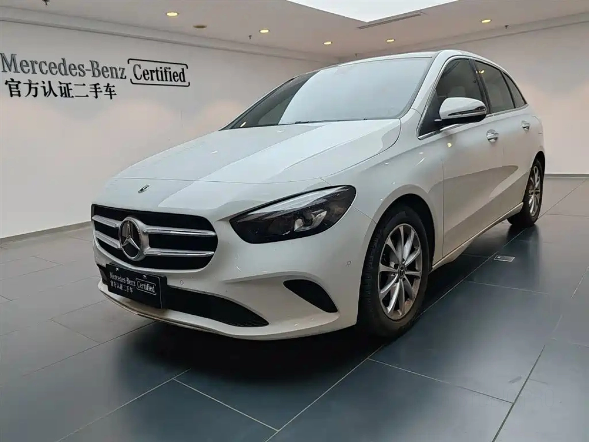 MERCEDES BENZ B-CLASS  2021