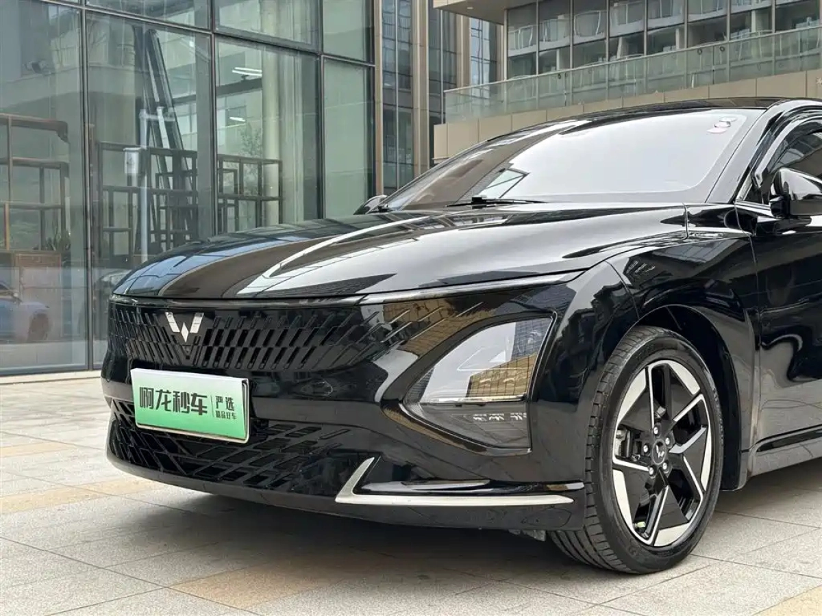 SGMW WULING STARLIGHT