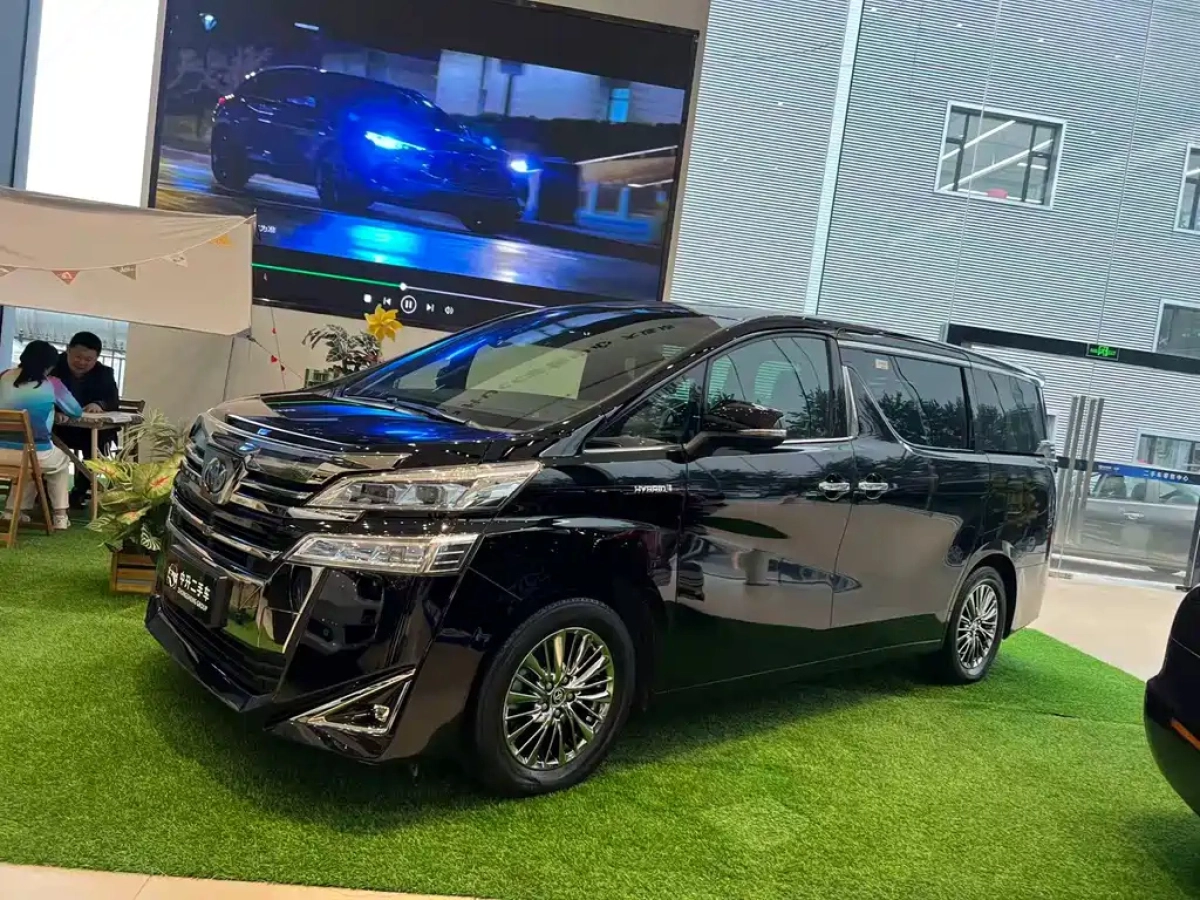 TOYOTA VELLFIRE  2021
